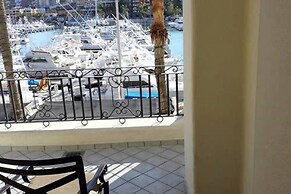 Great Nautical JR Suites (studio) in Cabo