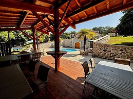 Domaine de Brise Bois - Chambres & Gîtes