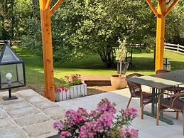 Domaine de Brise Bois - Chambres & Gîtes
