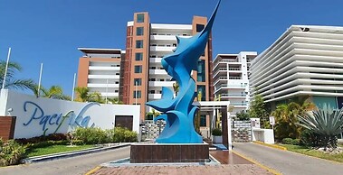 Condo Pacifica 3004