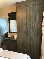 Glenheath Hotel