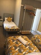 Glenheath Hotel