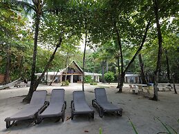 Casa Cecilia Beach Front