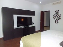 Condo AB Pacifica