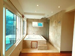 West End room