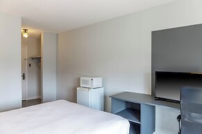 Motel 6 Merritt BC