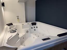 Provenza Lofts