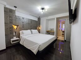 Provenza Lofts