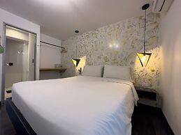 Provenza Lofts