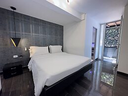Provenza Lofts