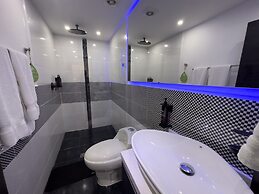 Provenza Lofts