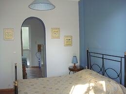 Zorbas Volissos Apartments Chios