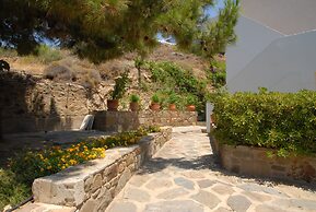 Zorbas Volissos Apartments Chios
