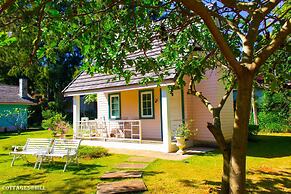 Cottages at Hill Resort
