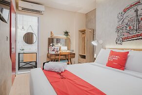 RedDoorz Plus @ Thamrin
