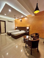 Hotel Citywalk Residency