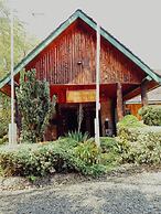 Naro Moru River Lodge