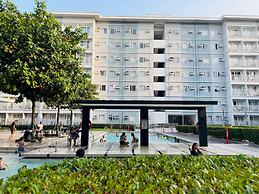 Trees Residences by Jhoy
