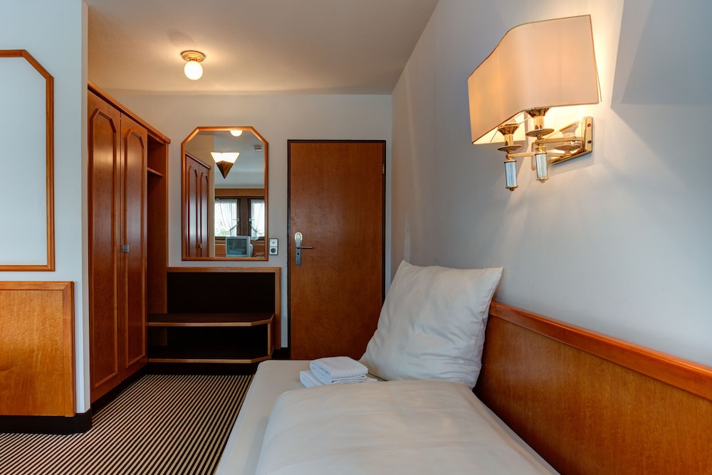 Hotel Stern by EMPA