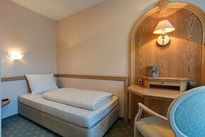 Hotel Stern by EMPA