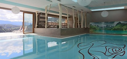 Molaris Lodge