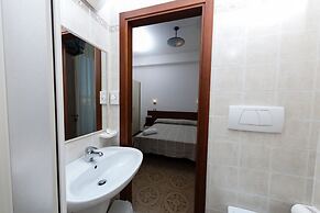 Hotel Sayonara
