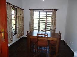 Simba Oryx Beach Cottages