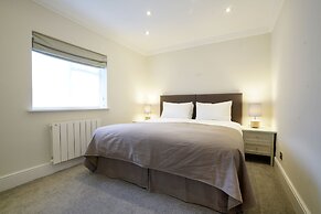 Queensgate Court