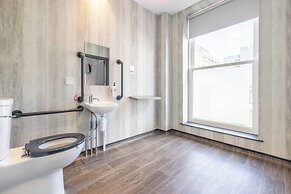 easyHotel Belfast