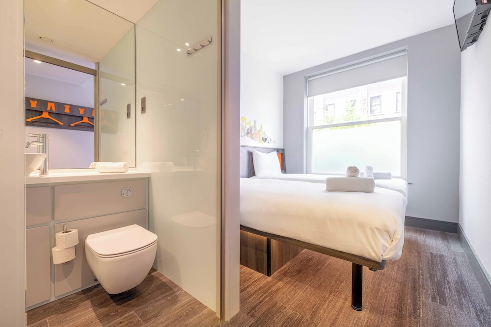 easyHotel Belfast