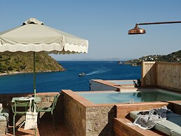 Patmos Eye Boutique Hotel & Villas