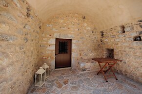 Arapakis Historic Castle