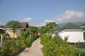 Nok Chan Mee Na