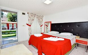 Side Altinkum Bungalow Hotel