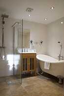 Stoneleigh Barn B&B