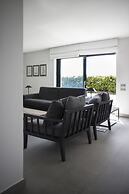 Suite & Pool Como