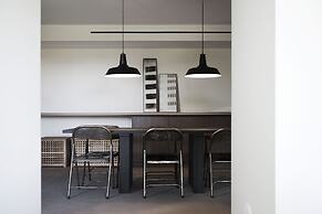 Suite & Pool Como