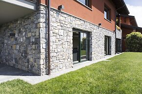 Suite & Pool Como