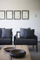 Suite & Pool Como