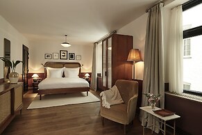 Hotel Sanders