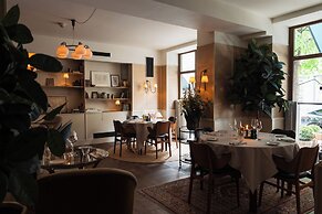 Hotel Sanders