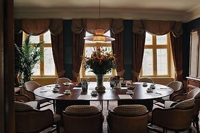 Hotel Sanders