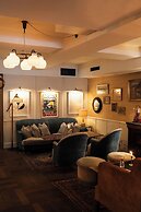 Hotel Sanders