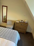 Corrie Hotel