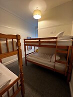 Corrie Hotel