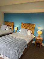 Corrie Hotel