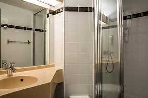 Brit Hotel Confort Amiens