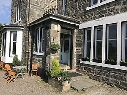 Loch Shiel Hotel