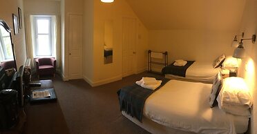 Loch Shiel Hotel