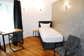 TaT Hotel
